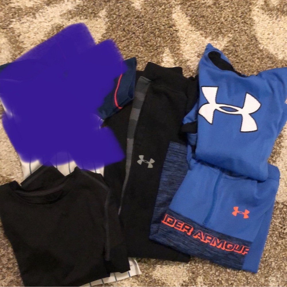UnderArmour lot. Size boys 6-7